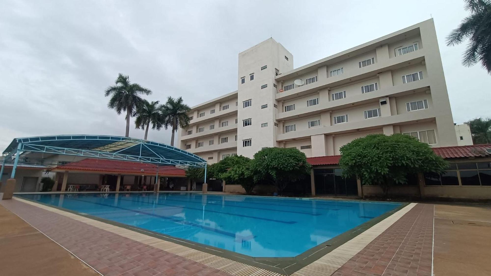Kp Hotel Udonthani Kumphawapi Extérieur photo