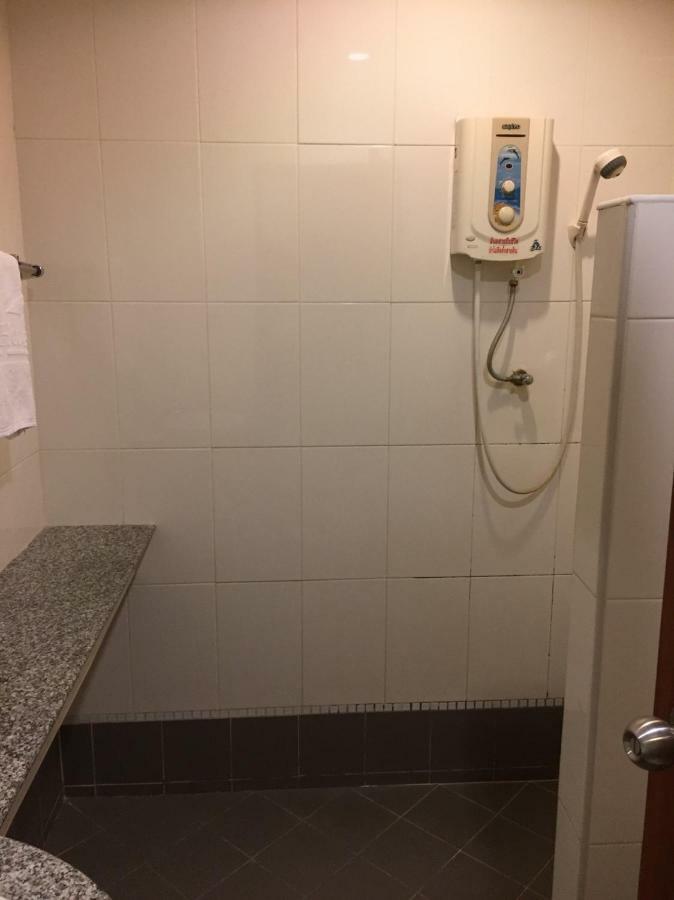 Kp Hotel Udonthani Kumphawapi Extérieur photo