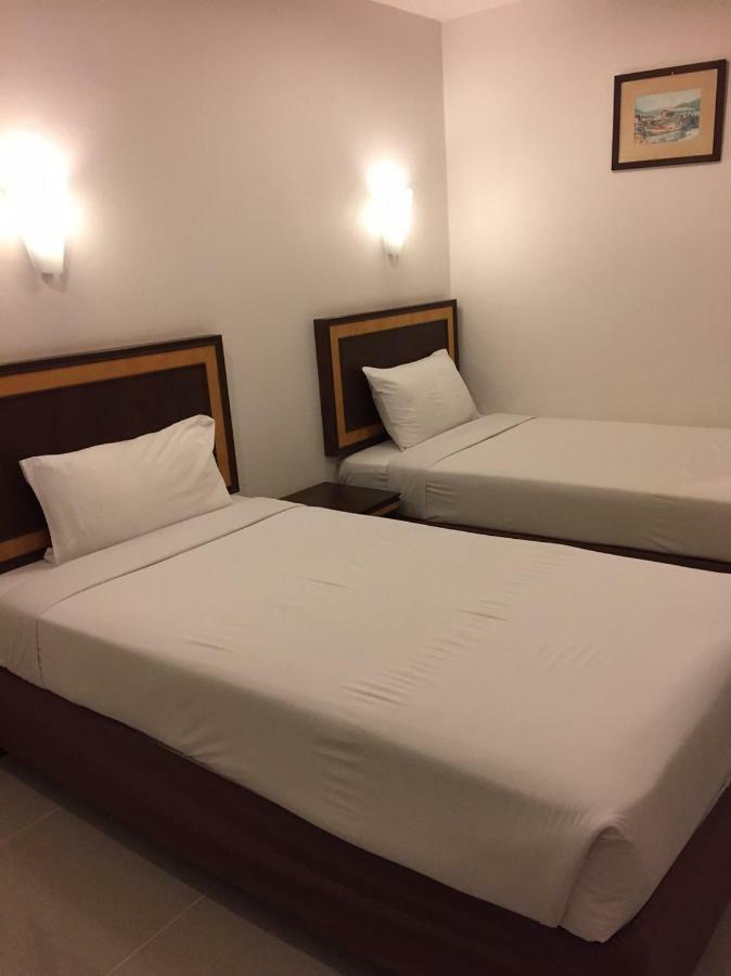 Kp Hotel Udonthani Kumphawapi Extérieur photo